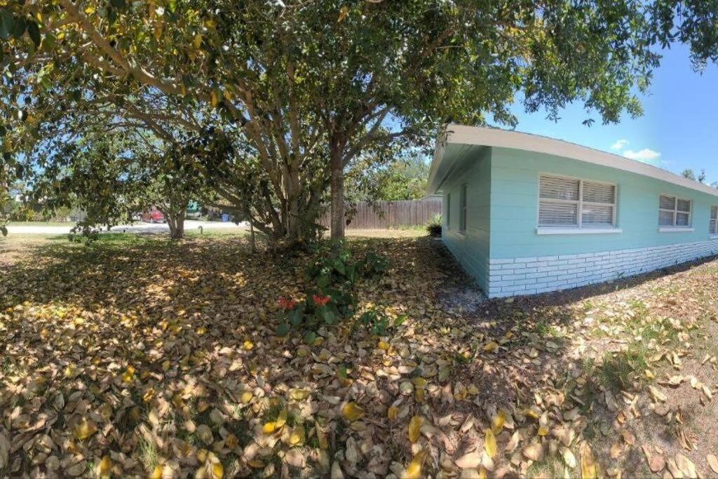 Renovated Home Near Siesta Key Beach Gulf Gate Estates Exterior photo